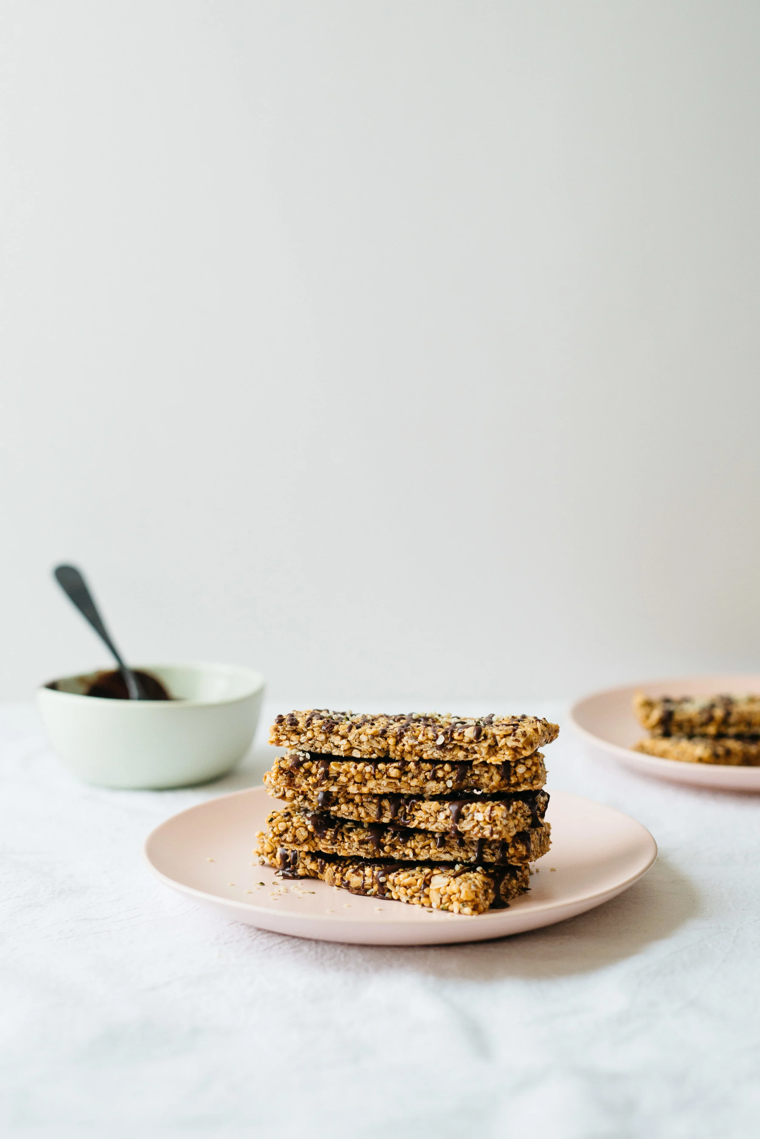 ChocolateDrizzled Tahini Granola Bars From "The Pretty Dish" — dolly